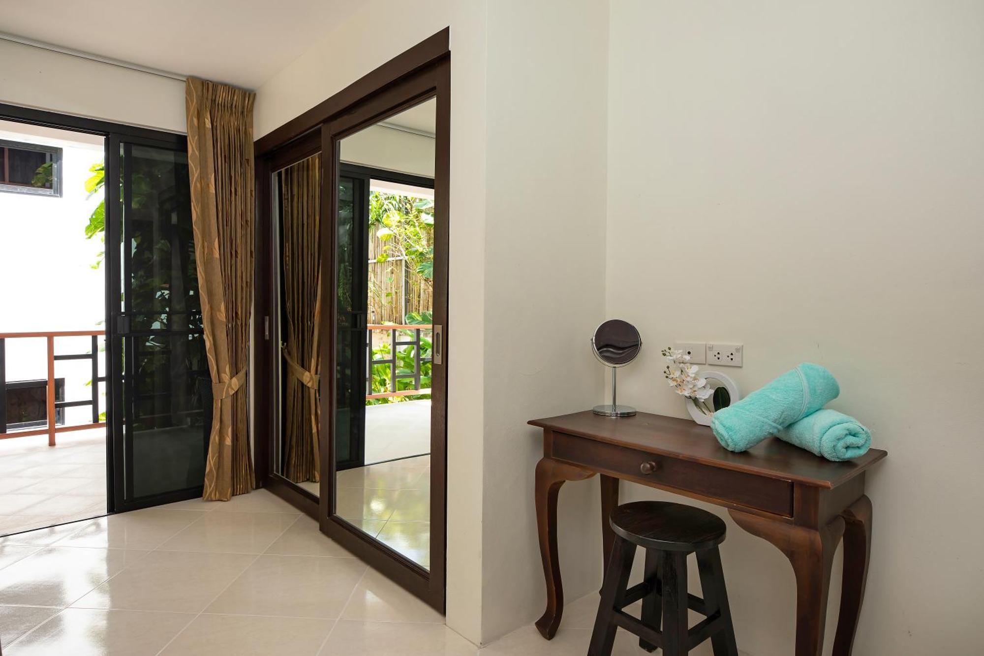 Baan Chom View Kamala - Sha Plus Luaran gambar